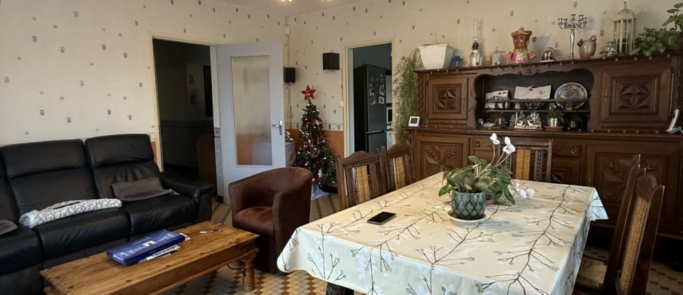 House 5 rooms of 100 m² in Gardonne (24680)