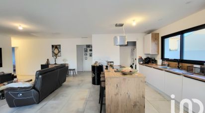 Maison 4 pièces de 112 m² à Sallèles-d'Aude (11590)