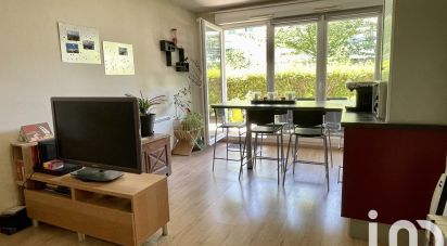 Apartment 2 rooms of 48 m² in Tours (37100)