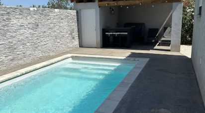 House 4 rooms of 106 m² in Théza (66200)