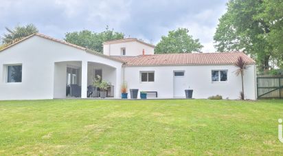 Pavillon 5 pièces de 118 m² à Le Poiré-sur-Vie (85170)