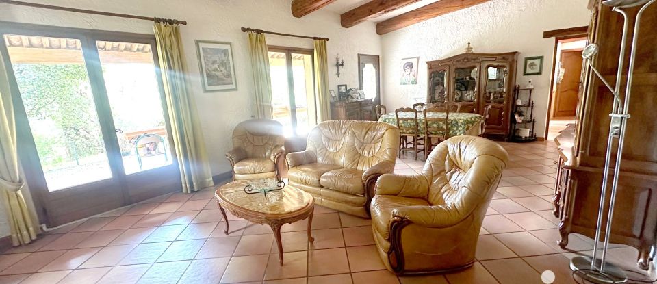 Traditional house 3 rooms of 108 m² in Roquebrune-sur-Argens (83520)