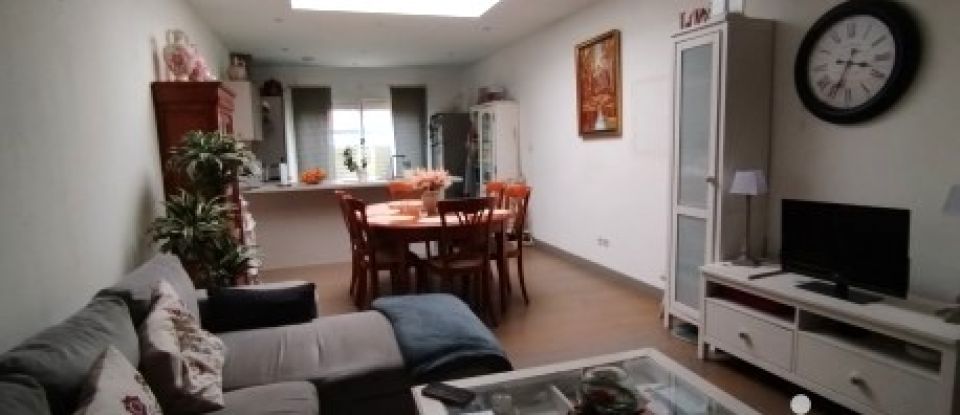 Maison 5 pièces de 83 m² à Roubaix (59100)