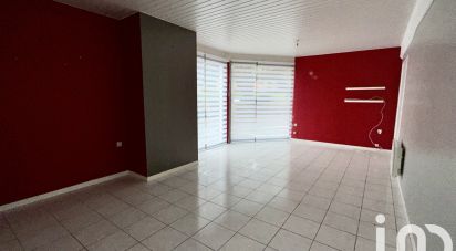 Appartement 3 pièces de 75 m² à Longuenesse (62219)