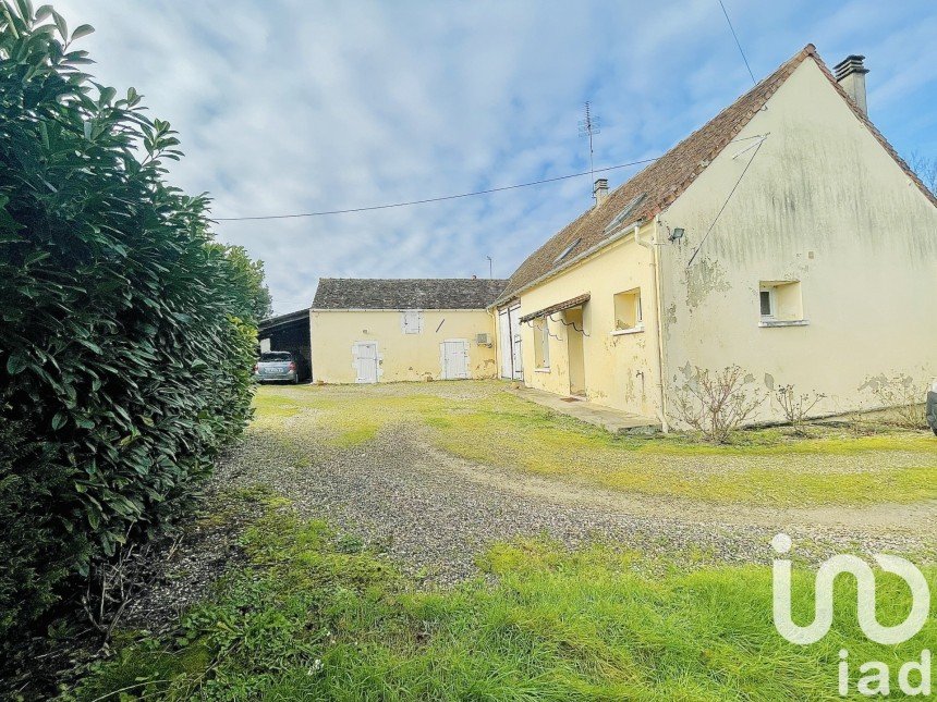 Maison de campagne 4 pièces de 74 m² à Concremiers (36300)