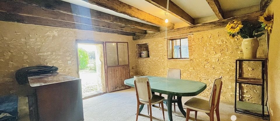 Maison de campagne 4 pièces de 74 m² à Concremiers (36300)