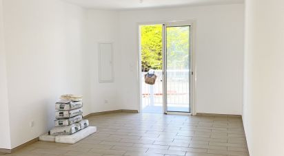 House 3 rooms of 65 m² in Saint-Louis (97421)