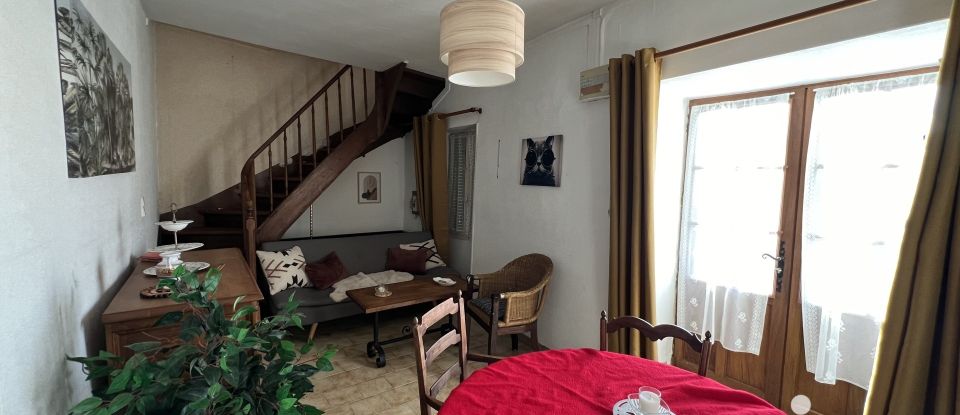 Village house 4 rooms of 83 m² in Couze-et-Saint-Front (24150)