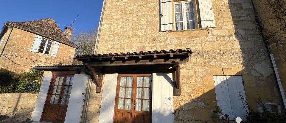 Village house 4 rooms of 83 m² in Couze-et-Saint-Front (24150)