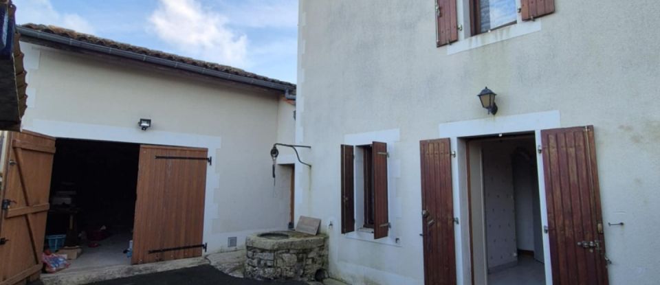 House 7 rooms of 165 m² in Aigre (16140)