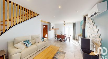 Maison 4 pièces de 91 m² à Mérindol (84360)