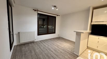 Apartment 2 rooms of 42 m² in Saint-Denis (93200)