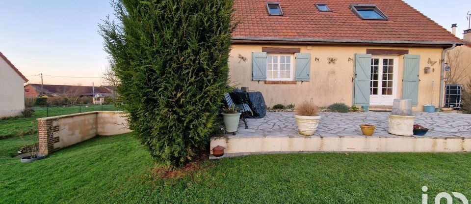 House 4 rooms of 93 m² in Sérifontaine (60590)