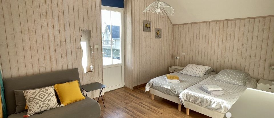 Gîte 8 pièces de 203 m² à Saint-Gilles-Croix-de-Vie (85800)