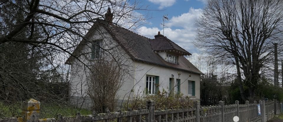 Traditional house 5 rooms of 102 m² in Saligny-sur-Roudon (03470)