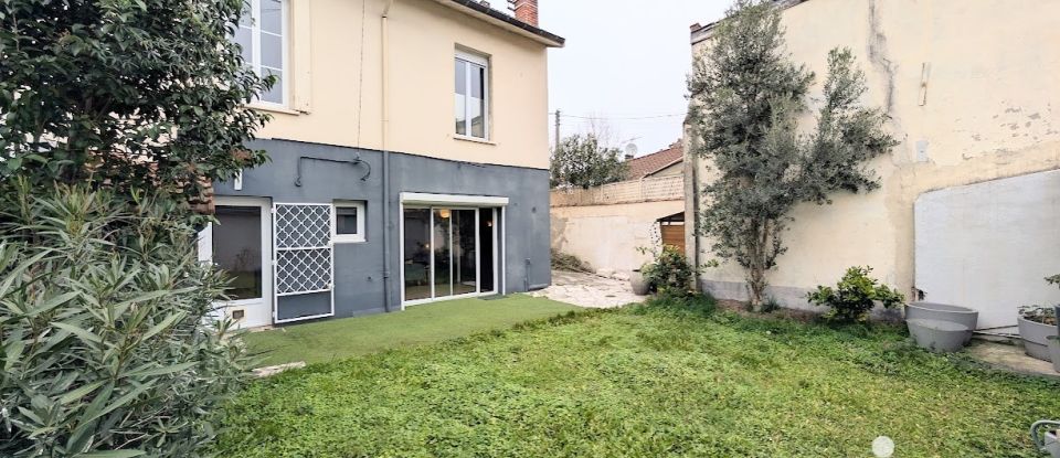 Maison de ville 5 pièces de 114 m² à Bordeaux (33300)