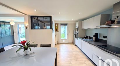 Maison de ville 5 pièces de 114 m² à Bordeaux (33300)