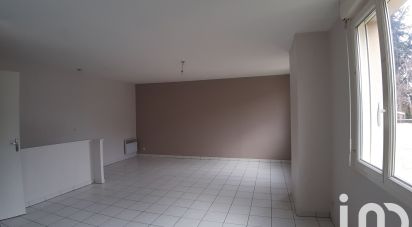 House 4 rooms of 95 m² in DOUÉ EN ANJOU (49700)