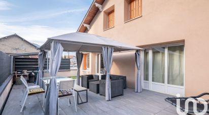 Maison 12 pièces de 264 m² à Saint-Martin-d'Hères (38400)