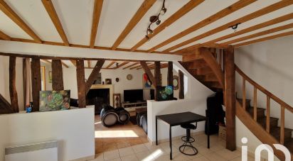 Maison traditionnelle 8 pièces de 104 m² à Almenêches (61570)