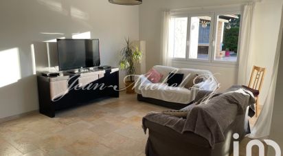 House 8 rooms of 265 m² in La Seyne-sur-Mer (83500)