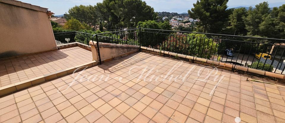 House 8 rooms of 265 m² in La Seyne-sur-Mer (83500)