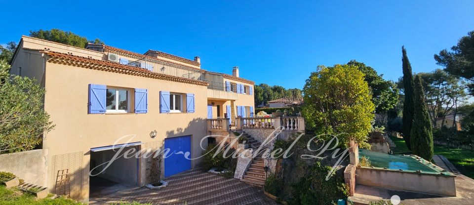 House 8 rooms of 265 m² in La Seyne-sur-Mer (83500)