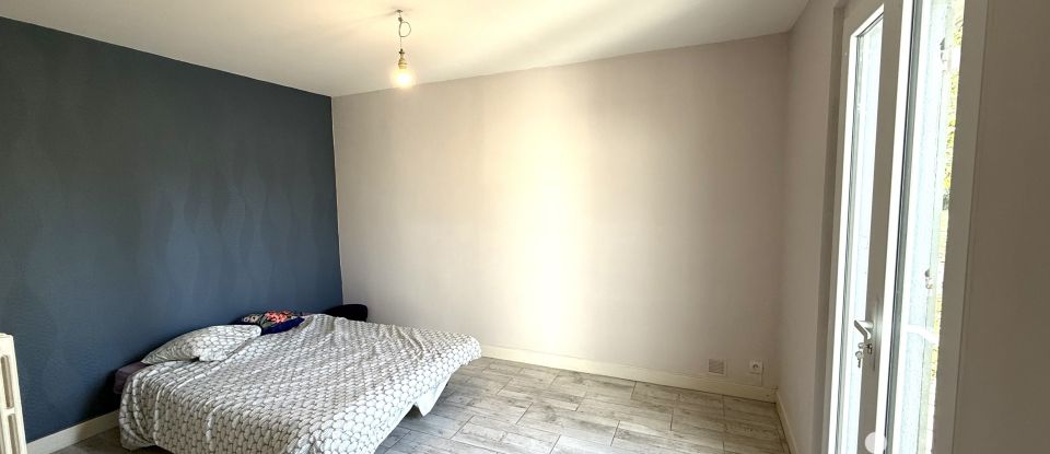 Maison 5 pièces de 86 m² à Abidos (64150)