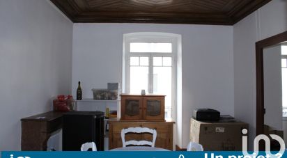 Appartement 2 pièces de 67 m² à Langogne (48300)