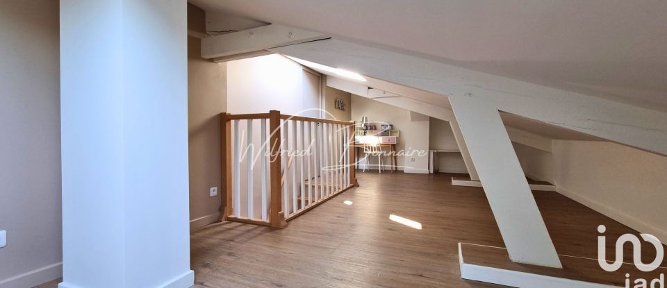 Duplex 3 rooms of 58 m² in Nanterre (92000)