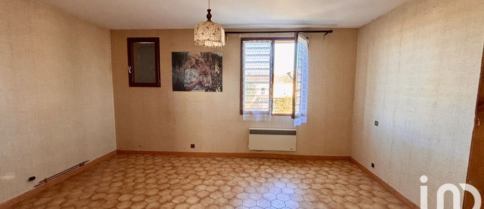 Traditional house 5 rooms of 144 m² in Saint-Sernin (07200)