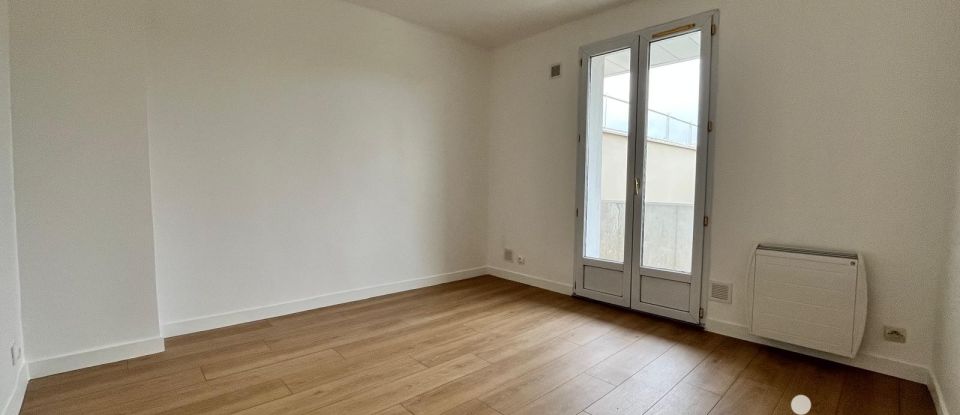 Apartment 2 rooms of 34 m² in Montreuil (93100)