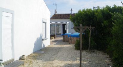 House 4 rooms of 84 m² in L'Aiguillon-sur-Mer (85460)