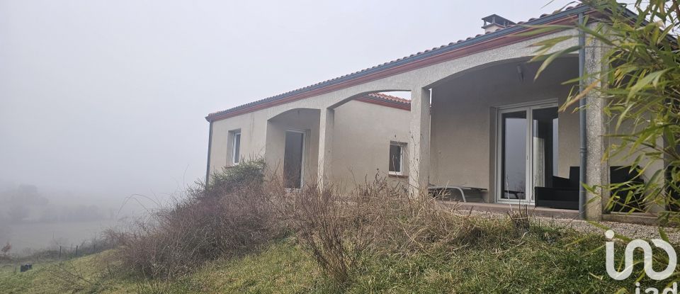 Traditional house 5 rooms of 145 m² in Auradé (32600)