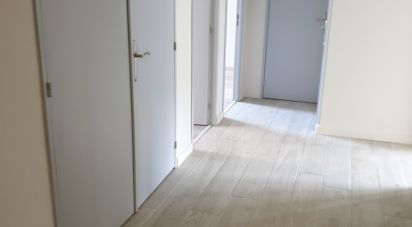 Apartment 4 rooms of 70 m² in Saint-Étienne (42000)