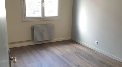 Apartment 4 rooms of 70 m² in Saint-Étienne (42000)