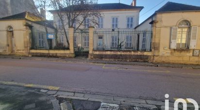 Building in Ancy-le-Franc (89160) of 280 m²