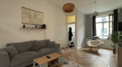 Maison 5 pièces de 107 m² à Roubaix (59100)