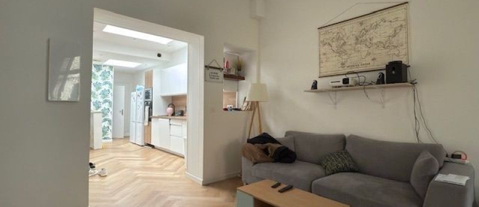 Maison 5 pièces de 107 m² à Roubaix (59100)