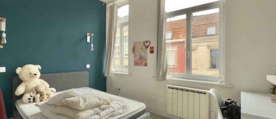 Maison 5 pièces de 107 m² à Roubaix (59100)