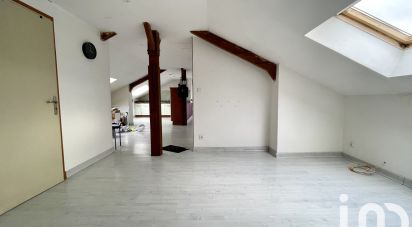 Building in Gueugnon (71130) of 220 m²