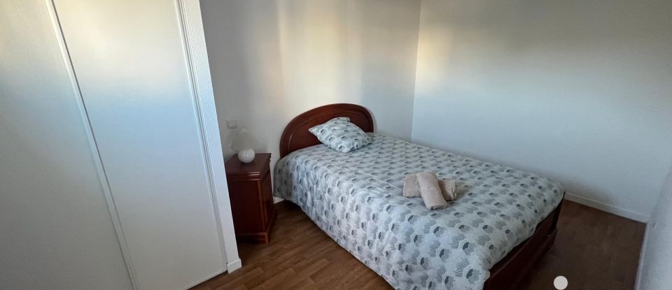 Appartement 2 pièces de 53 m² à Niort (79000)