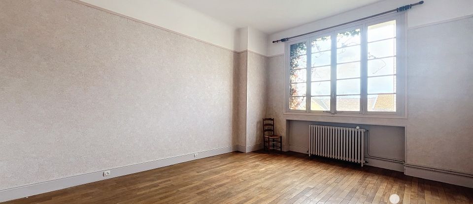 Appartement 7 pièces de 180 m² à Sainte-Menehould (51800)