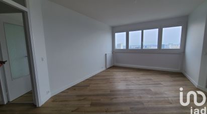 Apartment 4 rooms of 81 m² in Nantes (44200)