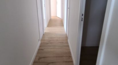 Apartment 4 rooms of 81 m² in Nantes (44200)