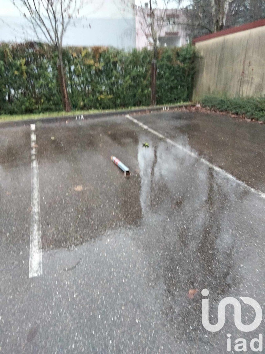 Parking of 12 m² in Thionville (57100)