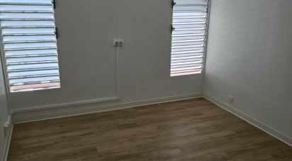 Appartement 5 pièces de 92 m² à Pointe-à-Pitre (97110)