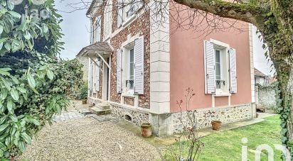 Maison 5 pièces de 130 m² à Nanteuil-lès-Meaux (77100)