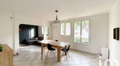 Apartment 4 rooms of 80 m² in Saint-Raphaël (83700)