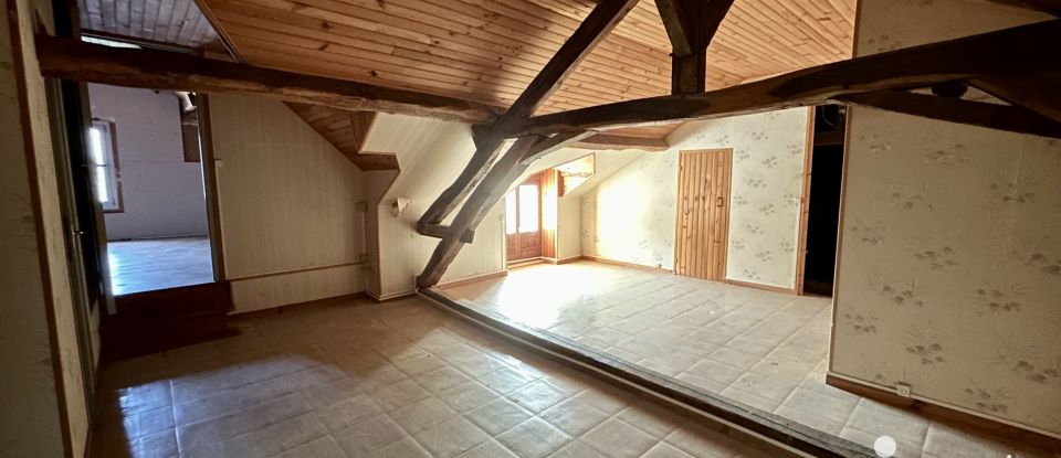 Maison 4 pièces de 130 m² à Le Menoux (36200)